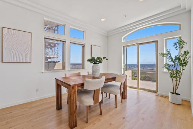 940 W Cliff Drive, Santa Cruz CA: https://media.crmls.org/mediaz/ebf8862d-080d-4a05-8625-5e5358a253c3.jpg