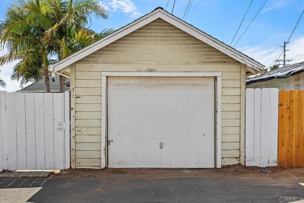 714 Ditmar Street - photo 20