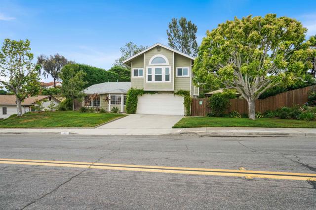 915 Lake Ridge Drive, San Marcos CA: https://media.crmls.org/mediaz/ebfb50db-19d0-489a-97b7-185be5a58e26.jpg