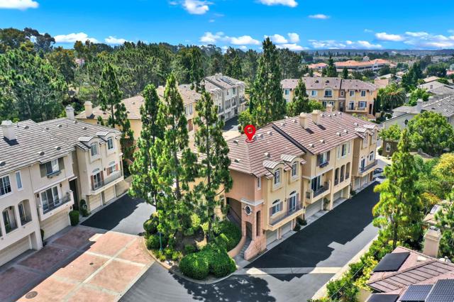 3856 Quarter Mile Drive, San Diego CA: https://media.crmls.org/mediaz/ebfc9783-d84a-404f-95cd-9ffb5860491c.jpg
