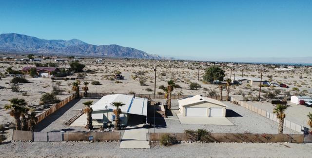 2577 Sorrel Avenue, Thermal CA: https://media.crmls.org/mediaz/ebfd9ef0-b001-4199-9475-1267a6b9c221.jpg