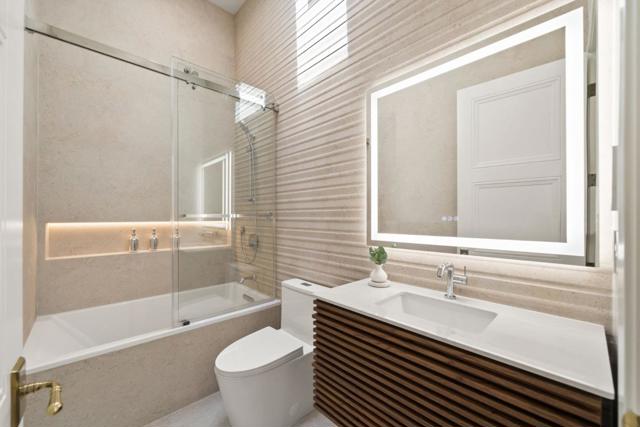 1025 Walnut Street, San Carlos CA: https://media.crmls.org/mediaz/ebfe34c9-0696-4203-b5f6-93a5f3526da9.jpg