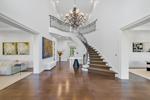 625 W Santa Inez Avenue, Hillsborough CA: https://media.crmls.org/mediaz/ebfe91c5-5a41-4bb1-96f1-c06620b94142.jpg