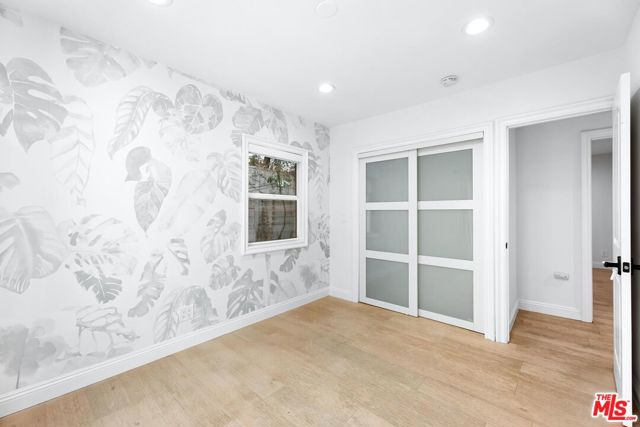 7614 Willoughby Avenue, West Hollywood CA: https://media.crmls.org/mediaz/ec00e2bc-86da-4931-b54b-c756aea657ad.jpg