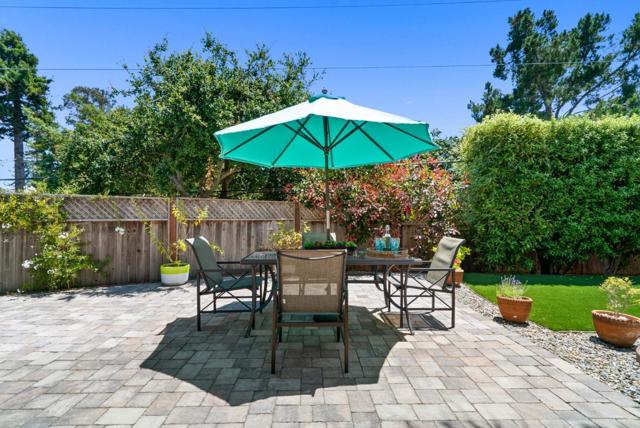 422 Mccormick Avenue, Capitola CA: https://media.crmls.org/mediaz/ec01b689-0ab2-40f0-85c8-6747614f970c.jpg