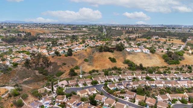 314 La Soledad Way, Oceanside CA: https://media.crmls.org/mediaz/ec01fb2f-4539-4529-84ee-6007f3b271d3.jpg
