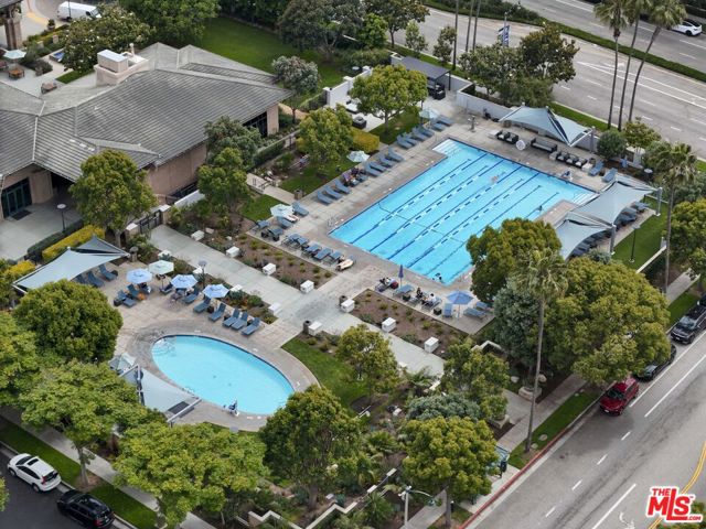 13075 Pacific, Playa Vista CA: https://media.crmls.org/mediaz/ec03c652-18a1-46c5-8f0f-88866d8719db.jpg