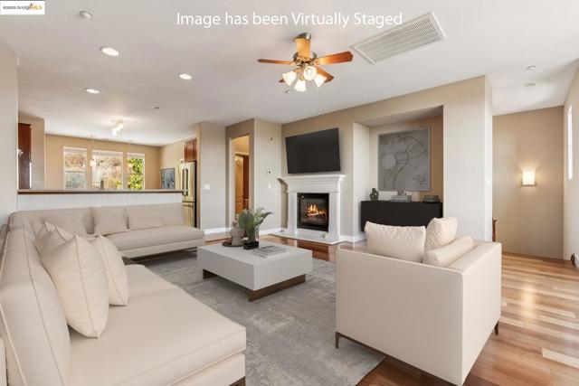 6443 Blue Rock Ct., Oakland CA: https://media.crmls.org/mediaz/ec03f17a-d17b-41fb-b99f-fc907d23f070.jpg
