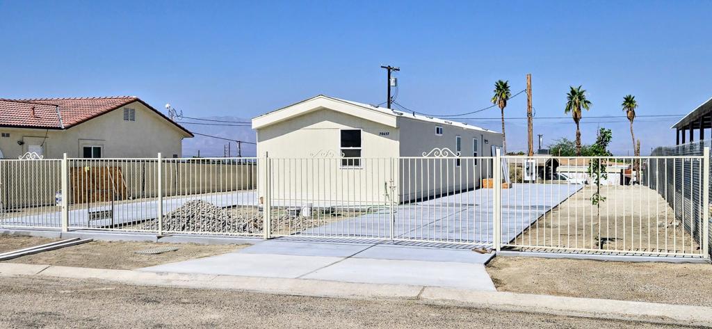 70657 Neptune Drive