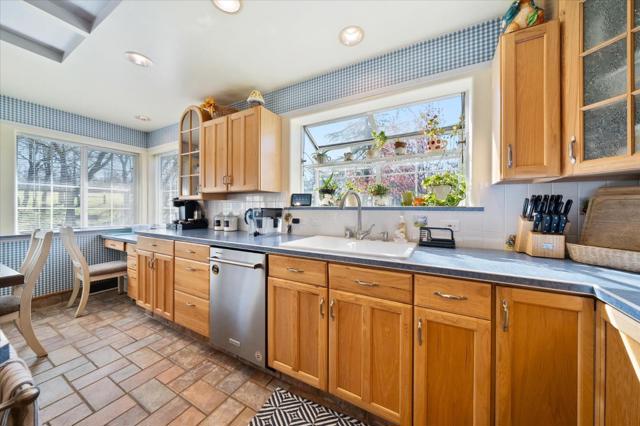 Image 15 of 98 For 9010 Quail Valley Drive