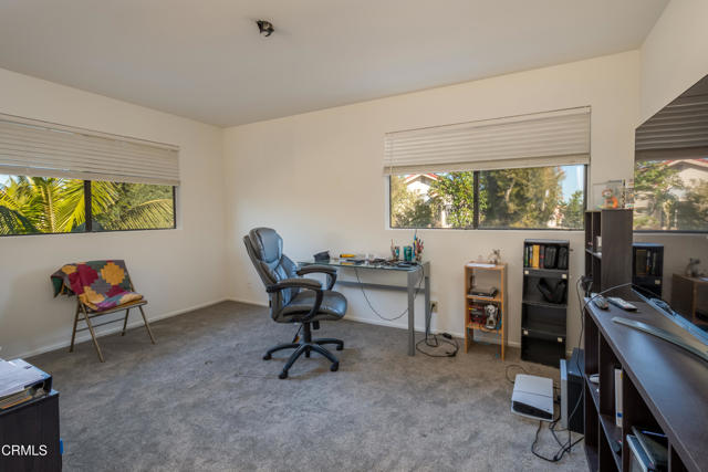 Detail Gallery Image 18 of 27 For 670 Lions Gate Dr, Oxnard,  CA 93030 - 3 Beds | 2/1 Baths