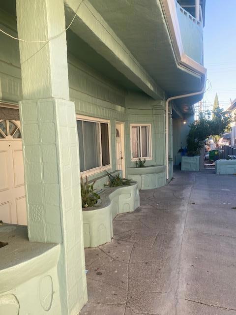 Image 2 of 5 For 893 Almaden Avenue