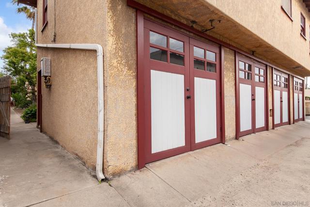 4438 44 Campus, San Diego CA: https://media.crmls.org/mediaz/ec06f061-5069-4329-9e3a-f1fa98d71104.jpg