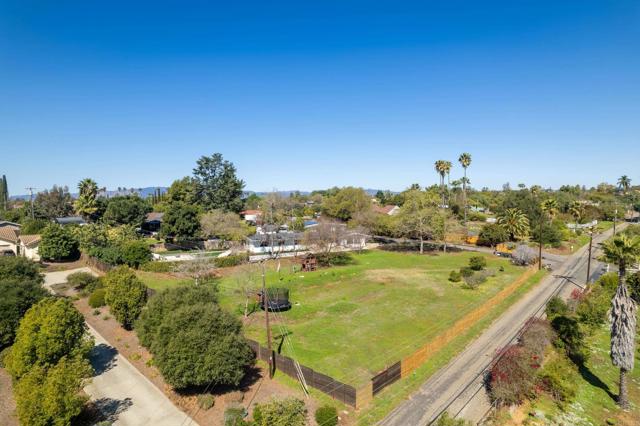 Detail Gallery Image 38 of 39 For 1743 Green Briar Circle, Fallbrook,  CA 92028 - 3 Beds | 2 Baths