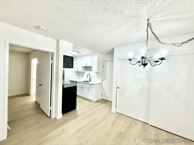 6650 AMHERST ST, San Diego CA: https://media.crmls.org/mediaz/ec08200a-d8b4-4186-923c-8444a7295139.jpg