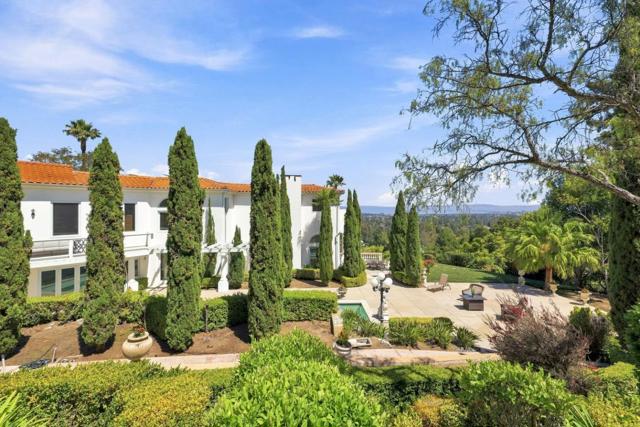 150 New Place Road, Hillsborough CA: https://media.crmls.org/mediaz/ec084883-b540-4bde-afff-bbef08858ce3.jpg