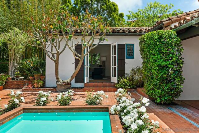 7316 Encelia Dr., La Jolla CA: https://media.crmls.org/mediaz/ec08d7c7-88a3-4b4a-890d-9130b6f8601a.jpg