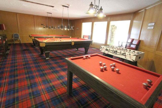 14 International Boulevard, Rancho Mirage CA: https://media.crmls.org/mediaz/ec09a086-0e6f-4dff-b01d-f2473f728e84.jpg