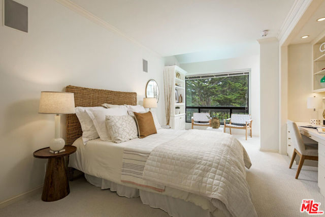 67 Seaview Drive, Santa Barbara CA: https://media.crmls.org/mediaz/ec09ab6f-fa49-4fa3-a654-15255abc595b.jpg