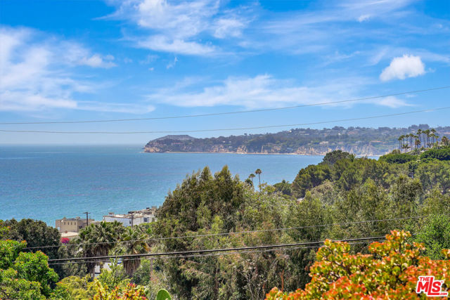 27104 Sea Vista Drive, Malibu, CA 90265