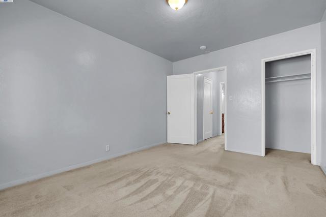 378 Park St, San Leandro CA: https://media.crmls.org/mediaz/ec0b144b-1b3c-4382-8dd9-8e1076240c00.jpg
