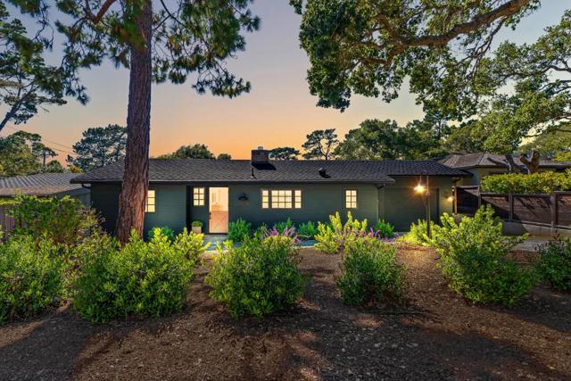 0 2NW of 13th, Carmel CA: https://media.crmls.org/mediaz/ec0b6fae-ca73-4e37-9ec4-c3d406160dbe.jpg
