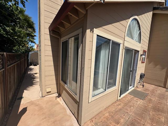 1918 Newcastle Drive, Salinas CA: https://media.crmls.org/mediaz/ec0bdbe1-679c-46d1-b305-f9a82b792d2d.jpg