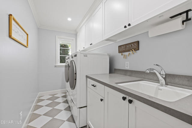 1581 Covington Avenue, Westlake Village CA: https://media.crmls.org/mediaz/ec0cae5b-ed85-42b7-834d-2caaa95b7a4a.jpg