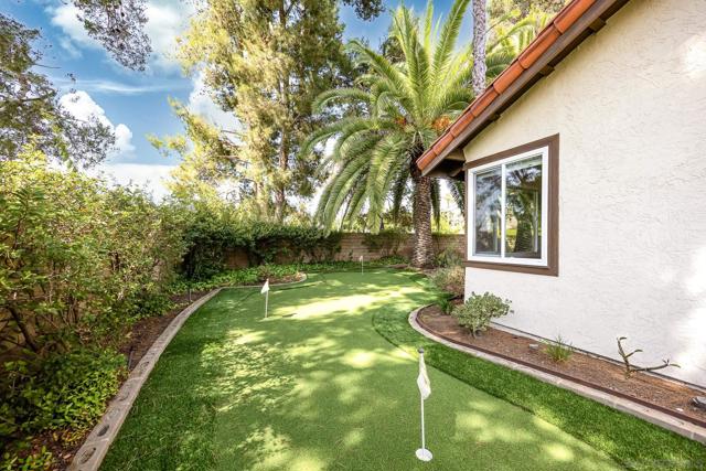 1857 Goldenrod Ln, Vista CA: https://media.crmls.org/mediaz/ec0f6625-4cee-4e0a-aa37-f57336ef8b05.jpg