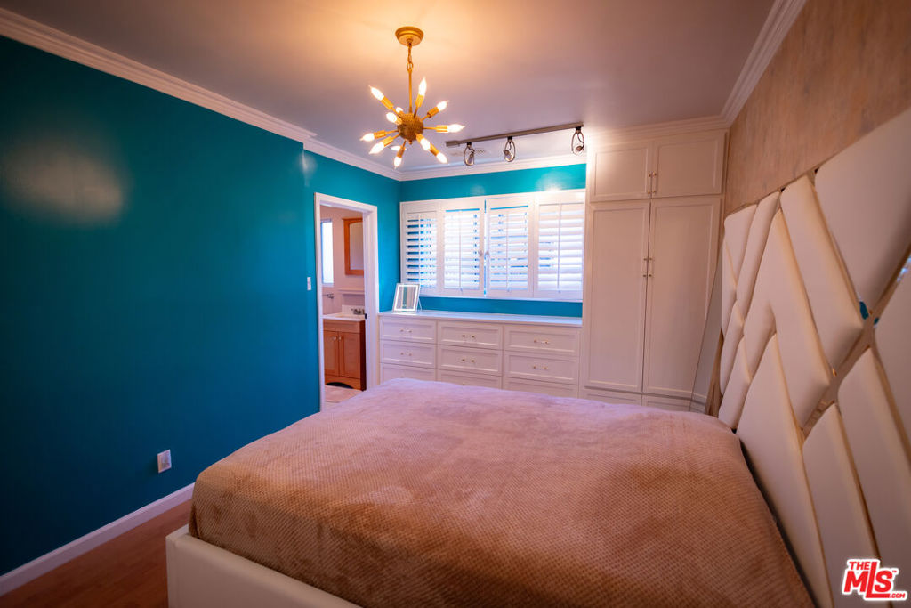 MLS #25611563 image #20