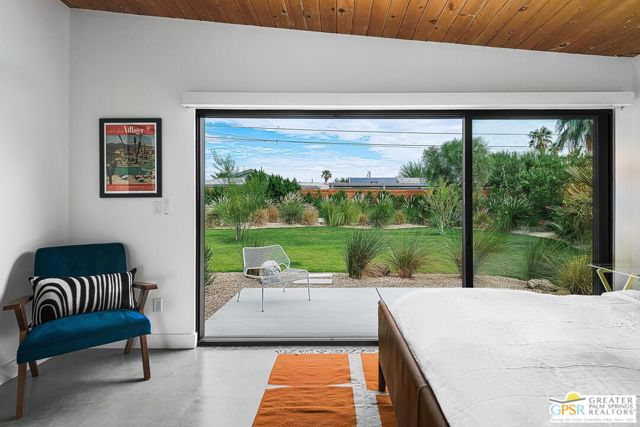 454 E Lindsey Drive, Palm Springs CA: https://media.crmls.org/mediaz/ec0fc68e-6a4f-490e-9f97-8c6ef1219b9e.jpg