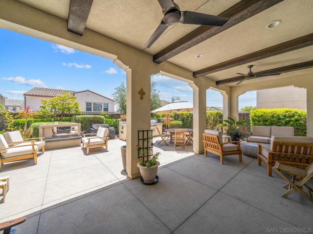 916 Camino Aldea, Chula Vista CA: https://media.crmls.org/mediaz/ec1260e5-18aa-4de2-84b0-bce988426714.jpg