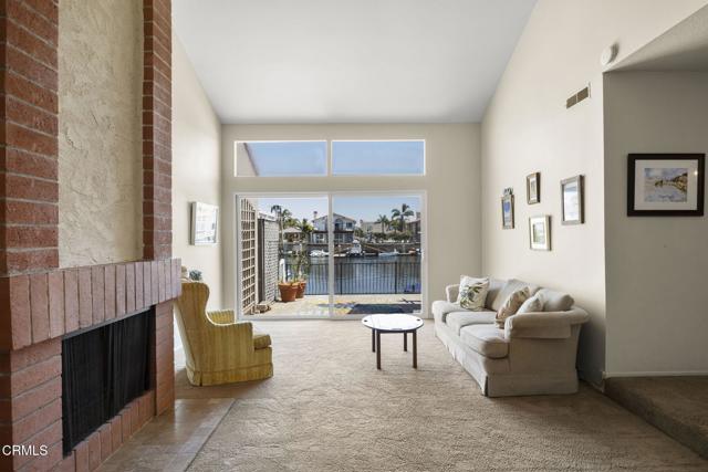 Detail Gallery Image 21 of 59 For 2120 Jamestown Way, Oxnard,  CA 93035 - 3 Beds | 2/1 Baths