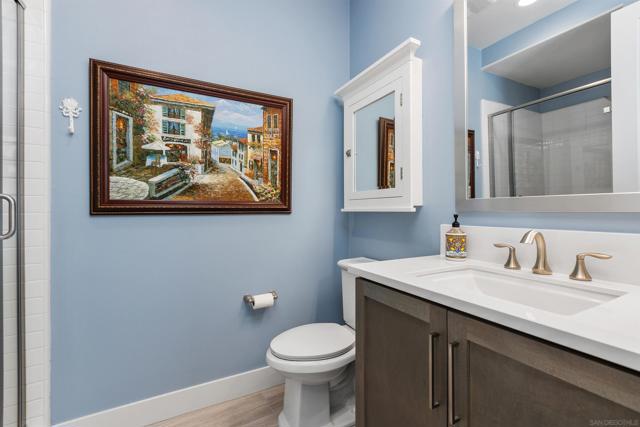 238 Ventasso Way, Fallbrook CA: https://media.crmls.org/mediaz/ec126b34-7388-4242-8a38-b13ceaae403c.jpg