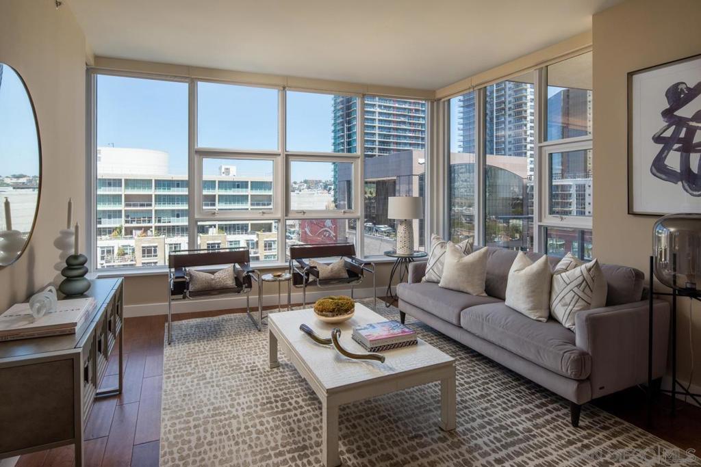 1325 Pacific Hwy - photo 9