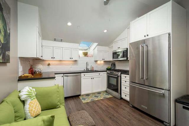 2044 Fairmont Drive, San Mateo CA: https://media.crmls.org/mediaz/ec14de8f-ae0c-4461-b236-0ba904a0ed7b.jpg