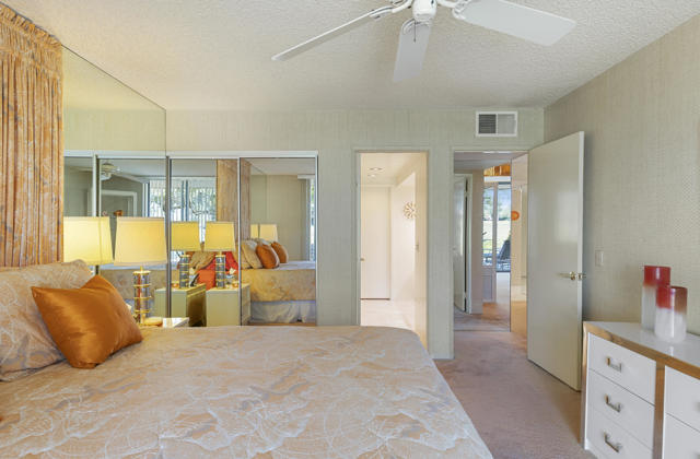 51 Sunrise Drive, Rancho Mirage CA: https://media.crmls.org/mediaz/ec14f1be-f2ca-4bfd-89a5-cad8cc26bc37.jpg