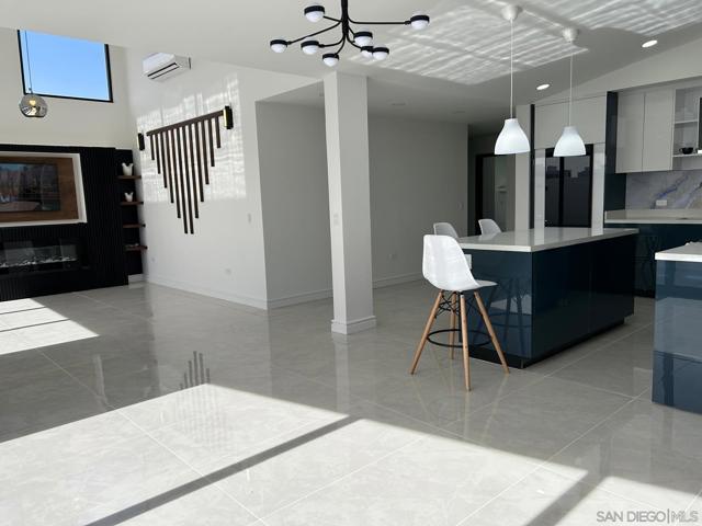 9357 Via del Fresno,  CA: https://media.crmls.org/mediaz/ec152806-90f3-4183-9786-a289f67ebcc3.jpg