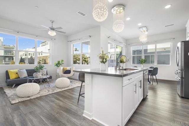 Detail Gallery Image 1 of 1 For 2065 Bravo Loop #2,  Chula Vista,  CA 91915 - 3 Beds | 2 Baths