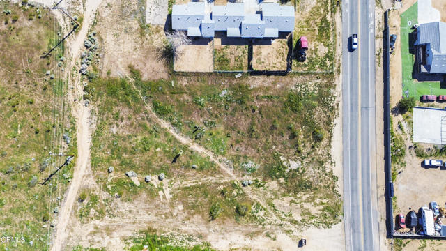 16670 Sequoia Street, Hesperia CA: https://media.crmls.org/mediaz/ec1666ff-62c6-4bea-aa16-128c298923e7.jpg