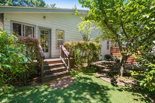 24905 Skyland Road, Los Gatos CA: https://media.crmls.org/mediaz/ec171a37-b787-4b4b-af5f-2e0473e29bd6.jpg