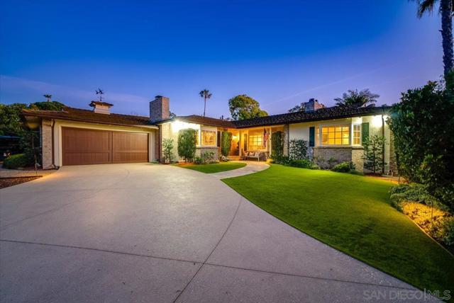 6150 La Fremontia, Rancho Santa Fe CA: https://media.crmls.org/mediaz/ec17f700-fc30-44bf-9878-fd07f422e04e.jpg