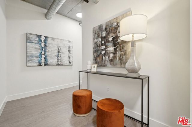 645 W 9th Street, Los Angeles CA: https://media.crmls.org/mediaz/ec195696-c8ea-431f-866c-cc7322a19ae4.jpg