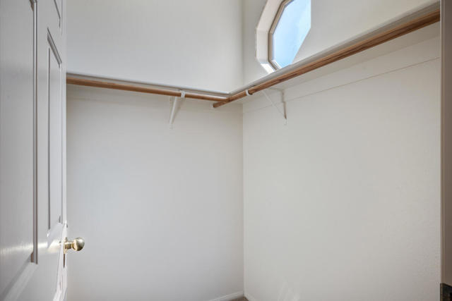 56948 Plaza Del Amigo, Yucca Valley CA: https://media.crmls.org/mediaz/ec19799e-fd4a-4ddc-a802-410a97291cbc.jpg