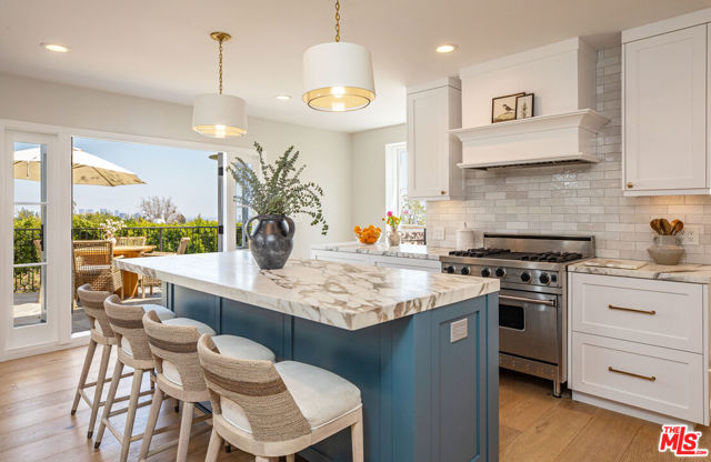 1756 Correa Way, Los Angeles CA: https://media.crmls.org/mediaz/ec1b4a4c-a51d-4f3e-bc76-12b3f8c61759.jpg