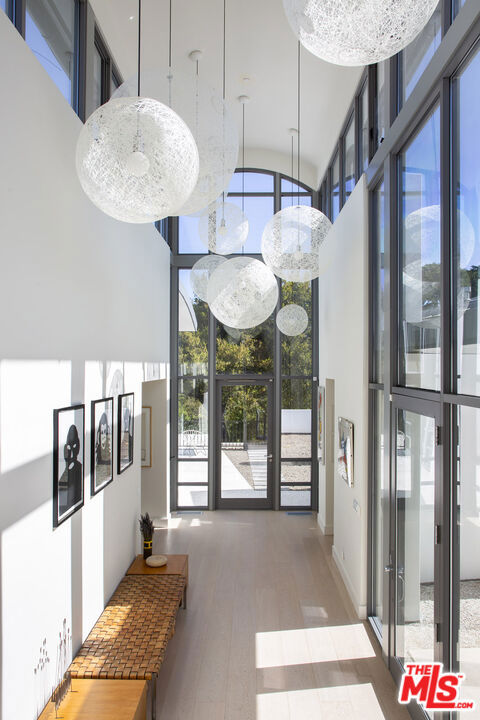 4450 Via Alegre, Santa Barbara CA: https://media.crmls.org/mediaz/ec1c2d8f-f88c-4a24-802f-bca49b084c83.jpg