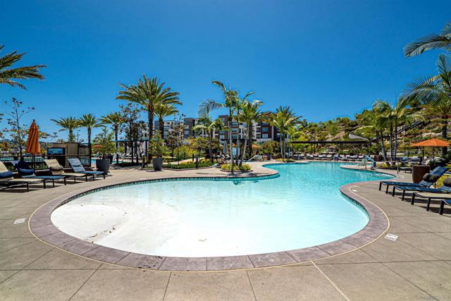2335 Aperture Circle, San Diego CA: https://media.crmls.org/mediaz/ec1c3bec-567c-4b0d-a6b0-7b0d3f45de4e.jpg