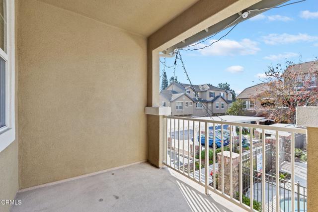 Detail Gallery Image 14 of 21 For 4510 via Presidio, Camarillo,  CA 93012 - 3 Beds | 3/1 Baths