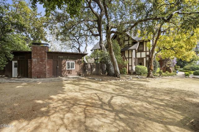 412 Oaklawn Avenue, South Pasadena CA: https://media.crmls.org/mediaz/ec1d5083-892b-4c77-8c25-f1bdcc671026.jpg