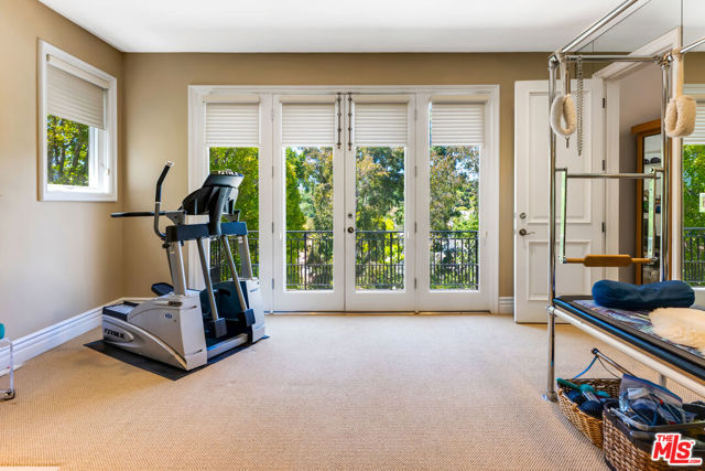 Drew Fenton | 11729 Wetherby Lane Los Angeles CA | MLS: 6991140